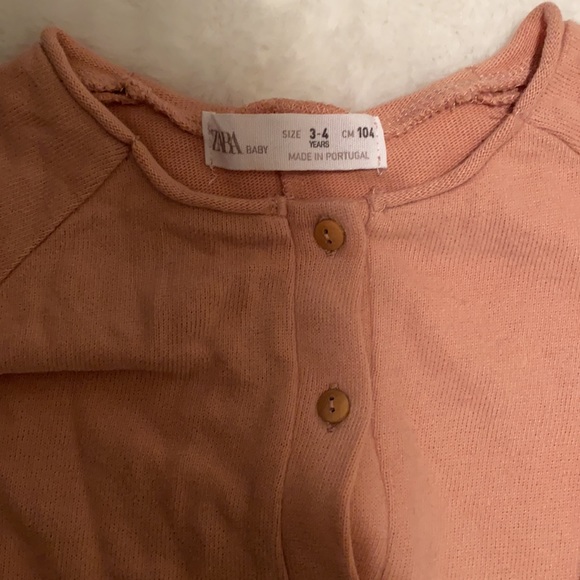 Zara jumpsuit. - Picture 2 of 4